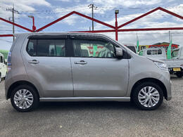 ☆当店は茨城県内に18店舗の営業所を構えております！車検・整備・板金・保険とお車の事は全てナオイオートにお任せ下さい！また、全車に1年保証が付きます！最長の2年保証も承ります！お気軽にご相談して下さい！