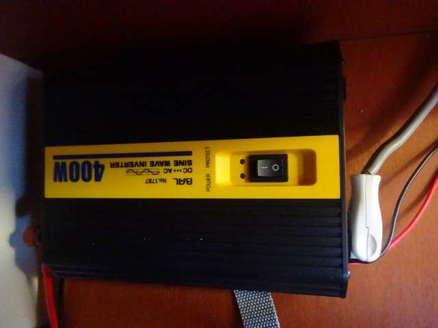 400Wインバーター