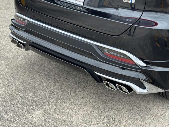 【モデリスタリアスポイラー】モデリスタのリアのスポイラーです！装着するだけでかっこよさが一段と変わりますね！走りにも安定性がでるので付ければお得なオプションです！Duxy清須店　052-400-0855！