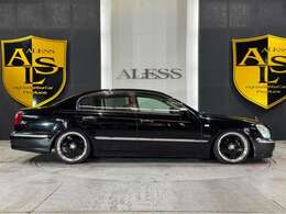 ★ミルキーホワイト　神風車高調★フルタップ調整式　お好みの高さにミリ単位で車高調整できます★