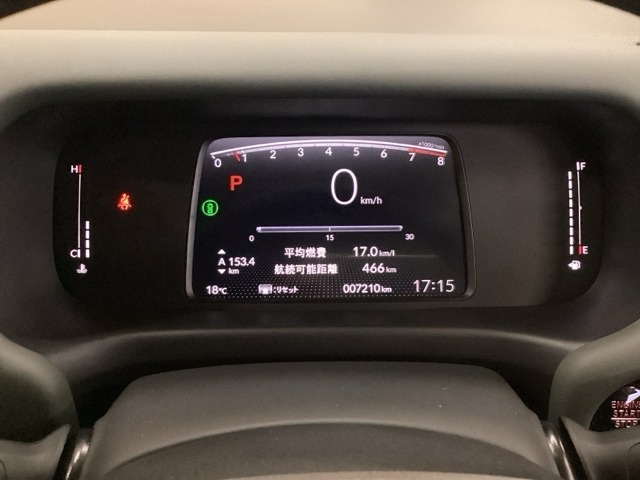 マルチインフォメーション・ディスプレイでは、燃費や車速、ホンダセンシング機能の注意表示など表示され、快適な運転に。