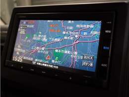 【ナビゲーション】起動までの速度と地図を検索する速度が最大の魅力。初めての道でも安心・快適なドライブをサポート出来ます。操作も簡単で、ストレスフリーなドライブを提供。