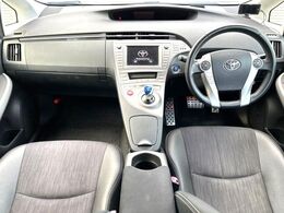 グループ総在庫数約30，000台！！全国の系列店からメーカー・車種問わずご紹介出来るので、あなたにピッタリのお車が見つかるはずです♪まずはお問い合わせ下さい☆