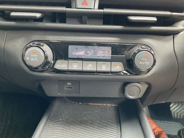各スイッチ類