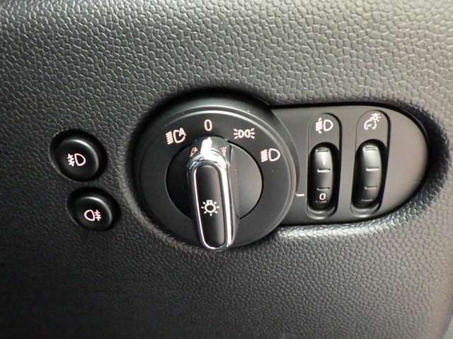 当社在庫車をご覧いただきありがとうございます。在庫装備などお気軽にお問い合わせください。0138-77-6666