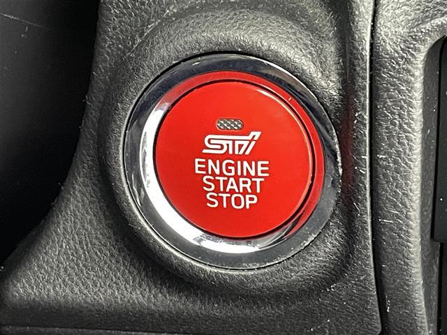 【運転席操作部】快適なドライブを楽しむための機能が装備されています！運転席から触れるので、使いやすいです！除菌プランいれていただくと、さらに清潔で安心していただけます！