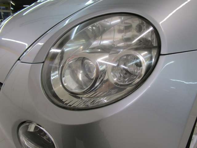 酷い黄ばみや曇りもありません