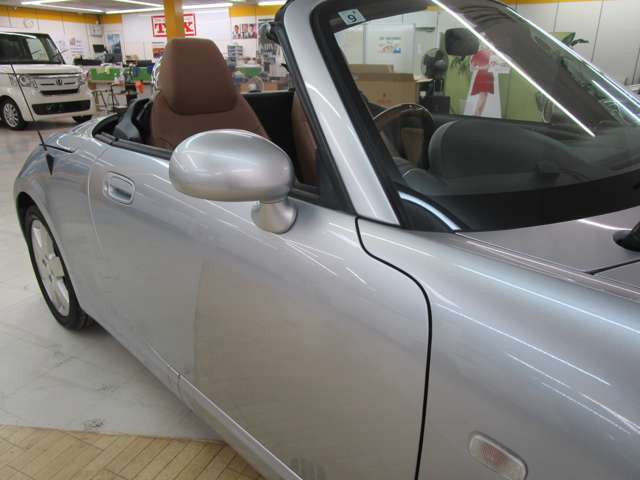 タックス桐生ではナビやドライブレコーダー、ボディーコーティングなどオプションもお買い得価格にてご提供させて頂いております！合わせてお問合せ下さいませ♪