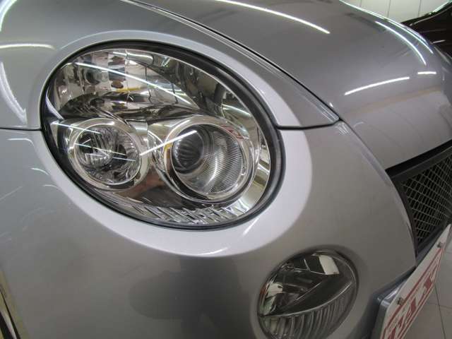 酷い黄ばみや曇りもありません