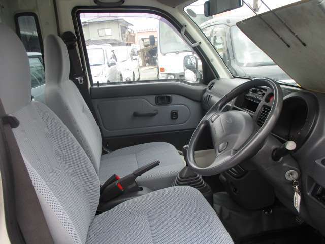 運転席からの画像です　熊本インターより光の森経由菊陽町にじの森近くの高速沿い　または、植木インターより北バイパス経由新地団地近くの高速沿いに。カーセンサーフリーダイヤル　0078-6002-621735