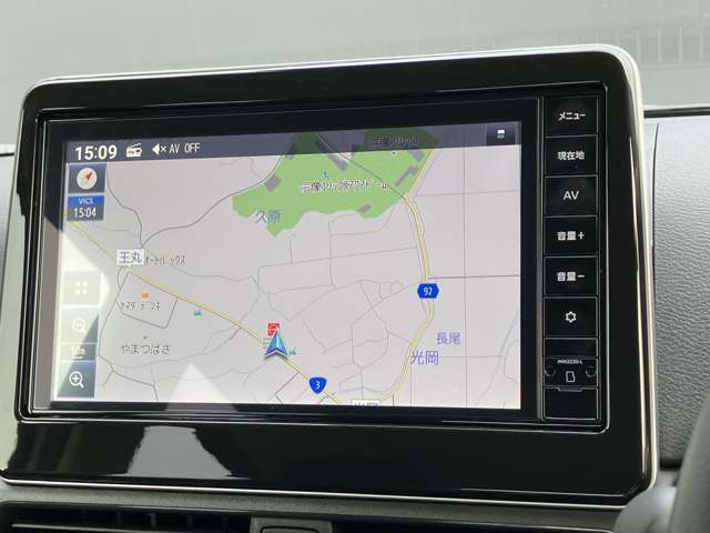 ナビ付きですので知らない場所にお出かけの際には道に迷うことなく目的地に到着できるので非常に活躍します。