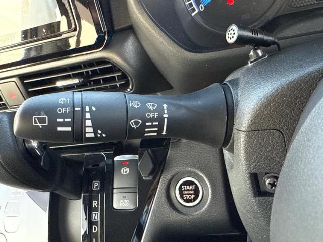 国産車から輸入車まで多様なお客様のニーズのお応えできるように、全国規模で豊富な在庫展開！車のことならWECARSへ！