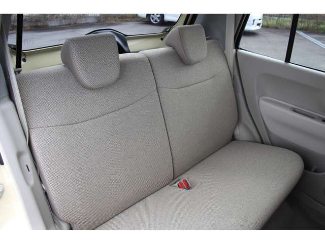 ホイールやタイヤなどのお手入れのご相談も可能です！ご購入頂いたお車を綺麗にお乗り頂けるようにサポートいたします！