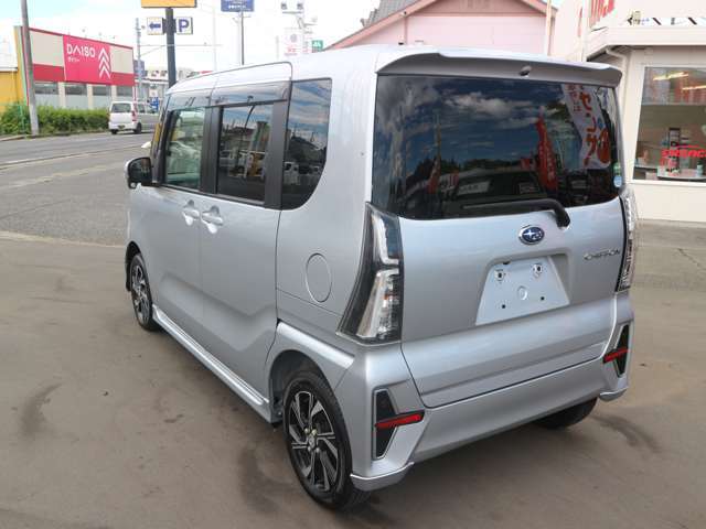 ☆チャンスの魅力4☆　お客様のカーライフをトータルサポート！！多くのお客様に、ご購入後も永いお付き合いを、させて頂いています！任意保険や車検は勿論、日常のオイル交換など、お任せ頂いています！！