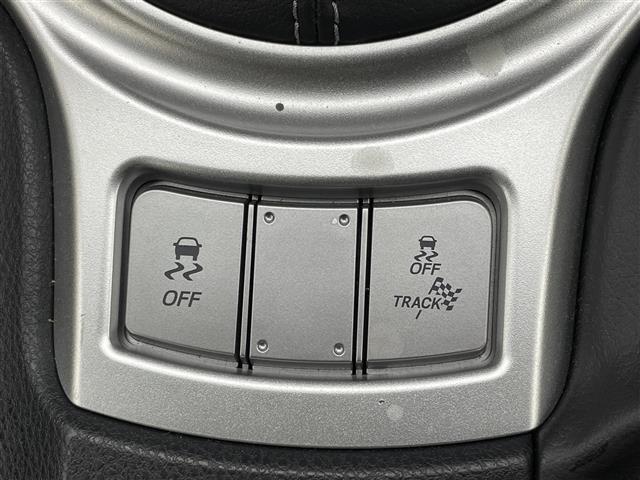 ◆【運転席操作部】快適なドライブを楽しむための機能が装備されています！運転席から触れるので、使いやすいです！除菌プランいれていただくと、さらに清潔で安心していただけます！