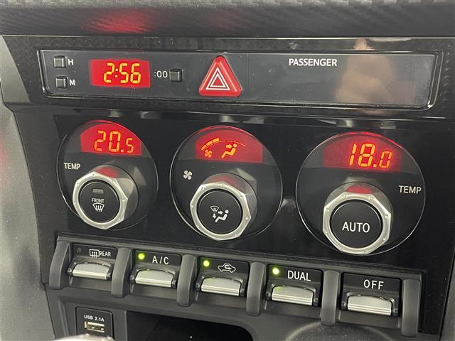 ◆【運転席操作部】快適なドライブを楽しむための機能が装備されています！運転席から触れるので、使いやすいです！除菌プランいれていただくと、さらに清潔で安心していただけます！