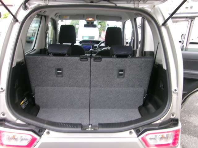 荷室は十分な広さです★