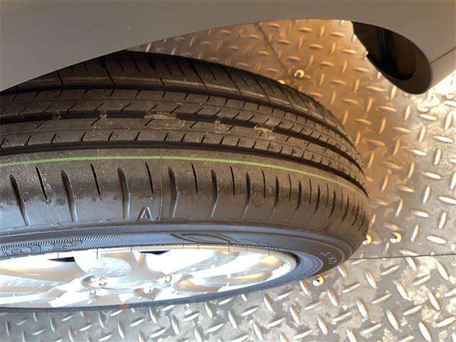 ■□■□■ 登録（届出）済未使用車はノルマ達成のために作られた走行100km未満、かつ初度登録または初度届出された車両でいわゆるアウトレット車です■□■□■
