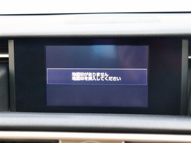 お客様のご期待に沿えるよう、敢えて店舗ごとにカテゴリーやコンセプトを分けております。