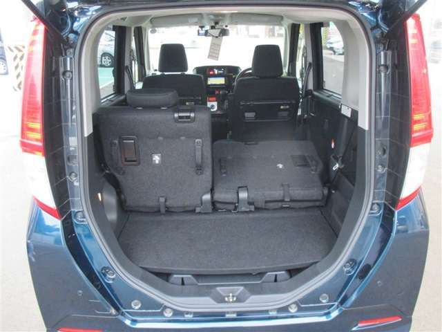 シートアレンジも豊富です