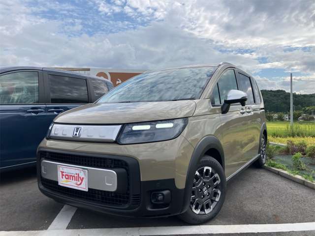 【オールメーカー新車・未使用車 取り扱い専門店】 岐阜県内に3店舗展開中！！ 県内最大級の総在庫1,000台の大型展示場でお待ちしております♪