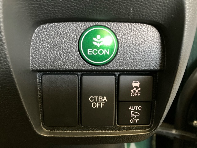 オートリトラミラー付きなので遠くからでもドアロックの確認できます