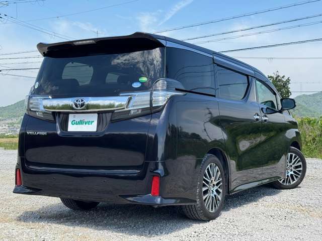 「車は購入はしたいけど・・・現状では買える車が限られる～」とお悩みのお客様にご提案♪当店では「自由返済型ローン」を取り扱いしてます♪生活状況に合わせた支払い・返済が可能です♪無料試算可能です。