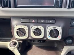 ガリバーグループでは主要メーカー、主要車種をお取り扱いしております。全国約460店舗の在庫の中からお客様にピッタリの一台をご提案します。