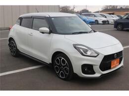 いざというときに頼れる最長3年の長期保証もご用意しております。困った時に安心してお使いいただけるように、免責金や工賃のお客様負担もございません。ご不明な点がございましたらスタッフまでお問い合わせくださ