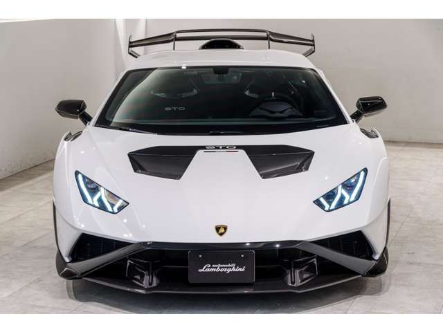 Contrast color lower scheme -Nero Noctis　■Full Exterior Carbon Pack - Shiny Carbon