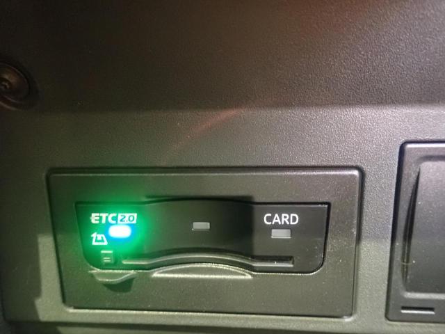 グローブBOX内にビルトインタイプETC(DSRC)を装備！！
