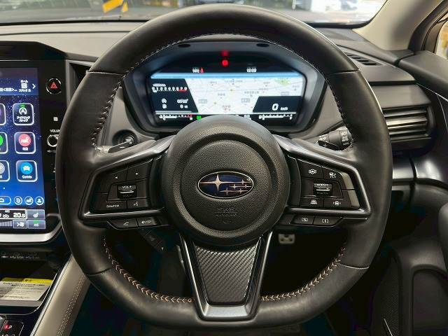 ☆全車修復歴なし！鑑定付きの良質なお車のみを厳選して展示中☆第3者機関の認定付き車ですので、遠方の方でも、安心してご検討いただけます。