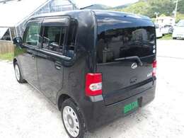 左斜め後ろ：ナンバー灯一個からでも対応させていただきます！