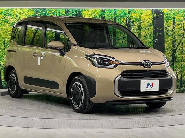 大好評のボディコーティング「弾スプラッシュコート」もご納車までに施工可能。通常のガラスコートと異なる、耐久年数6年の無機質ガラスコーティングが、ボディをキレイな状態に保ってくれます。