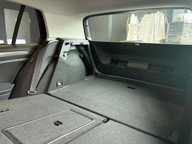 毎日の通勤・買い物から休日のレジャーまで、1台で何役もこなすことができます。