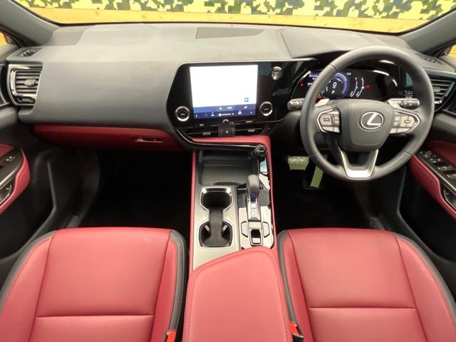 グループ総在庫数約30，000台！！全国の系列店からメーカー・車種問わずご紹介出来るので、あなたにピッタリのお車が見つかるはずです♪まずはお問い合わせ下さい☆