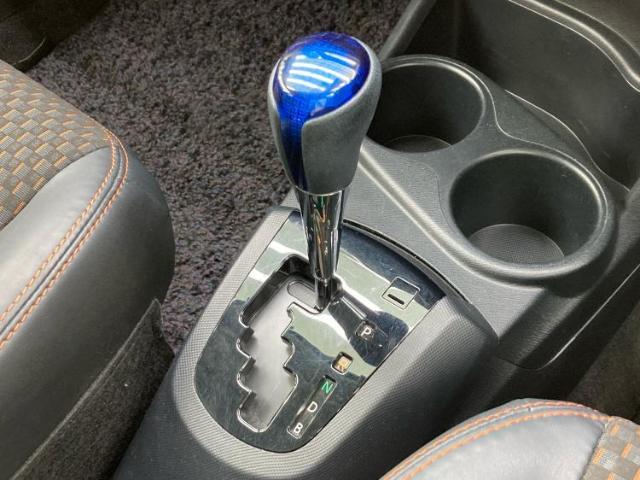 お車に合わせて無料保証以外にも、保証範囲、期間、距離を拡充させた有料保証もご用意しております！中古車の購入が初めてで不安・・・というお客様もご安心ください！