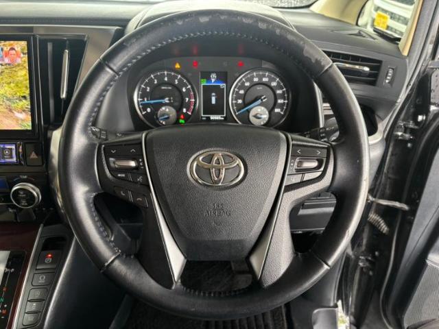 国産車から輸入車まで多様なお客様のニーズのお応えできるように、全国規模で豊富な在庫展開！車のことならWECARSへ！