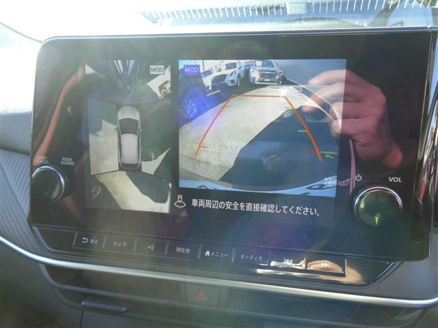 アラウンドビューモニター装備で車庫入れなどに便利です。