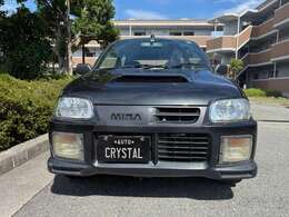 オートクリスタルは全車安いです。しかし誤解しないでくださいね。修復（歴無）車は当たり前　外観は綺麗　車内も綺麗です。全スタッフ総力を挙げて取り組んでおります。まずは通話料無料ダイアル　0078-6002-871157