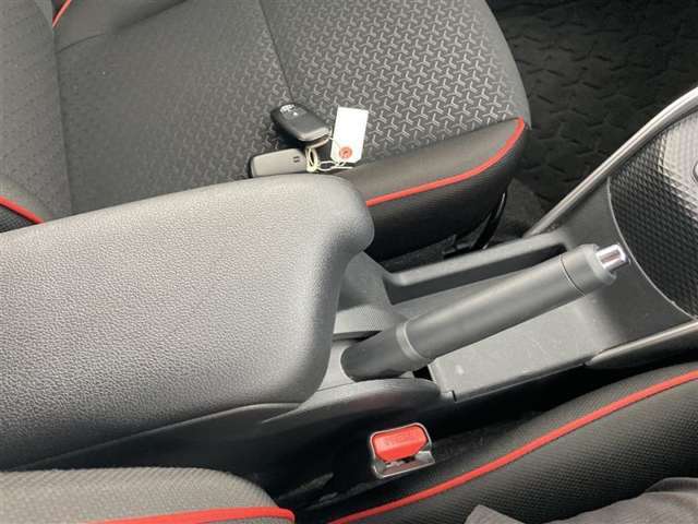 MTモード付。発進時やシフトチェンジ時もストレスなくマニュアル運転を楽しめます♪