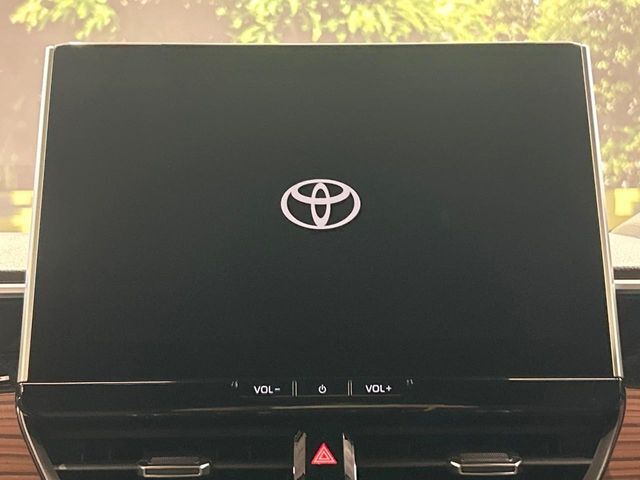 【10.5インチ　ディスプレイオーディオ】大画面のディスプレイはAppleCarPlayやAndroidAutoが利用可能。大きな画面でスマホナビアプリ等が利用いただけます♪