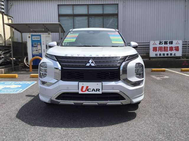 三菱 アウトランダー PHEV 2.4 P 4WD 2021年 0.2万キロ (千葉県