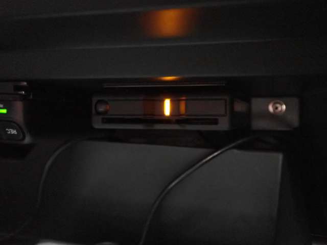 6速MT　カロッツエリアナビ　STIエアロ　　STIマフラー　トランクスポイラー　フルセグ　バックカメラ　ドラレコ　ETC　BSM　LEDヘッドライト　純正AW