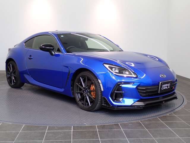 6速MT　カロッツエリアナビ　STIエアロ　　STIマフラー　トランクスポイラー　フルセグ　バックカメラ　ドラレコ　ETC　BSM　LEDヘッドライト　純正AW