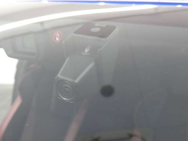 6速MT　カロッツエリアナビ　STIエアロ　　STIマフラー　トランクスポイラー　フルセグ　バックカメラ　ドラレコ　ETC　BSM　LEDヘッドライト　純正AW