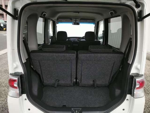 内外装・走行・機関性能ともに厳しい自社規定（高速走行含む)をクリアした高品質なクルマだけを展示・販売しています。また、ご納車後も安心して乗車していただく為、当店自慢の車輛整備をさせていただきます！