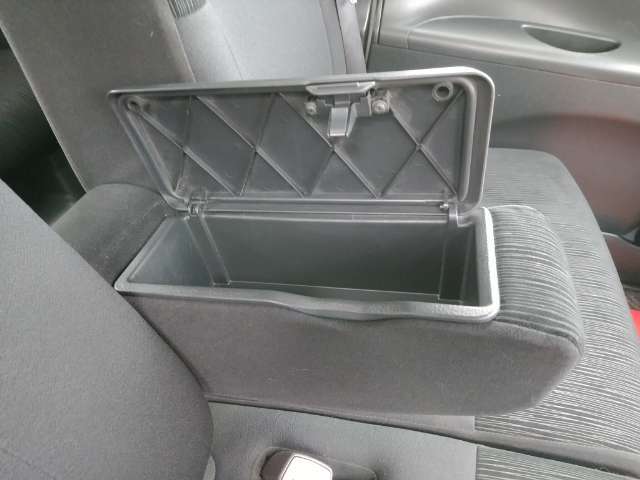 陸運局指定または認証工場にてしっかり整備を行いご納車させて頂いております！車検・ご納車後のアフターケアもお任せ下さい！