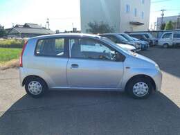 店頭にて展示中ですので、是非、ご来店・お問い合わせ下さい。スタッフ一同お待ちしております。