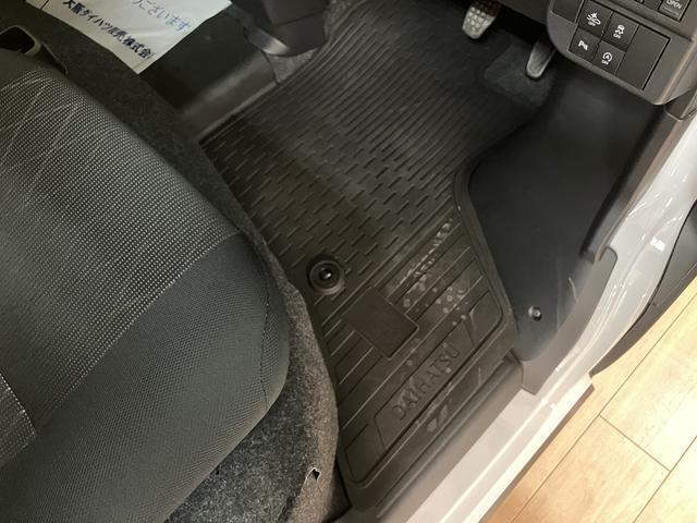 本来オプションのマットが付属しているのはうれしいですね（＾＾♪